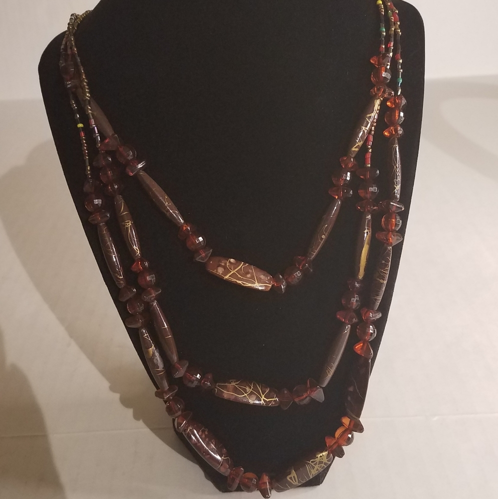 Three strand necklace 2b1